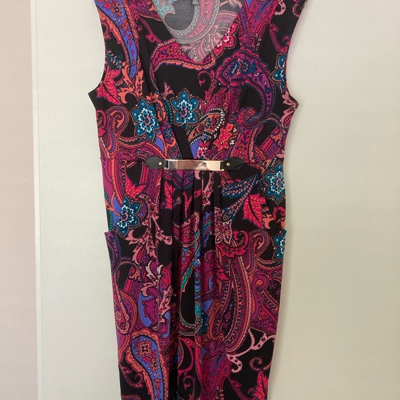 Great summer sleeveless Dress - Picture 4 of 6